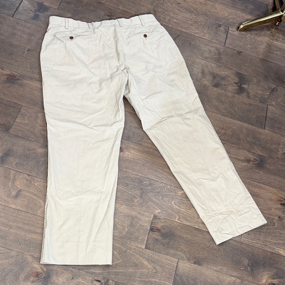 Brooks Brothers Men's Khaki Chinos - Picture 8 of 8